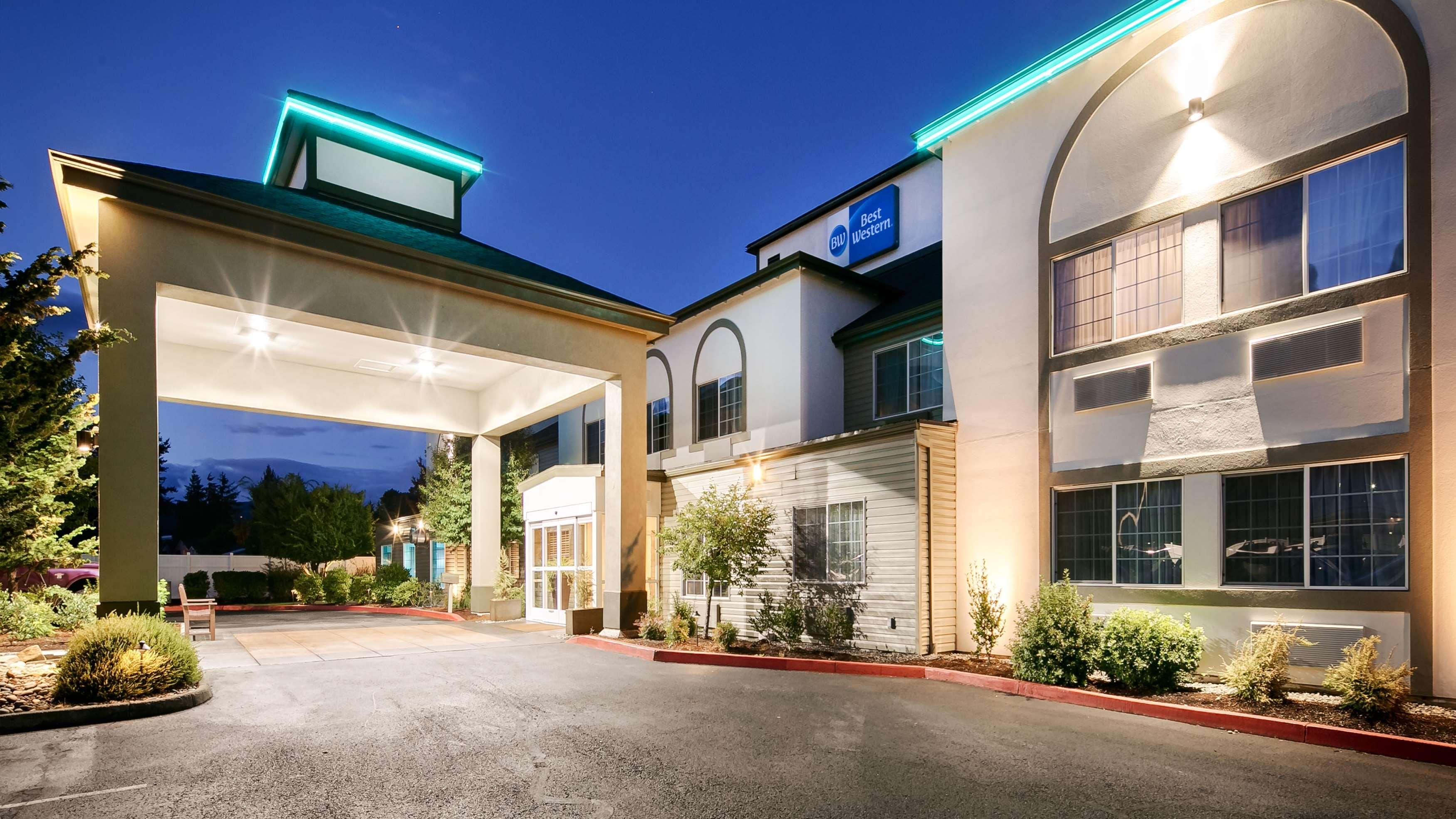 Best Western Woodland Inn Kültér fotó