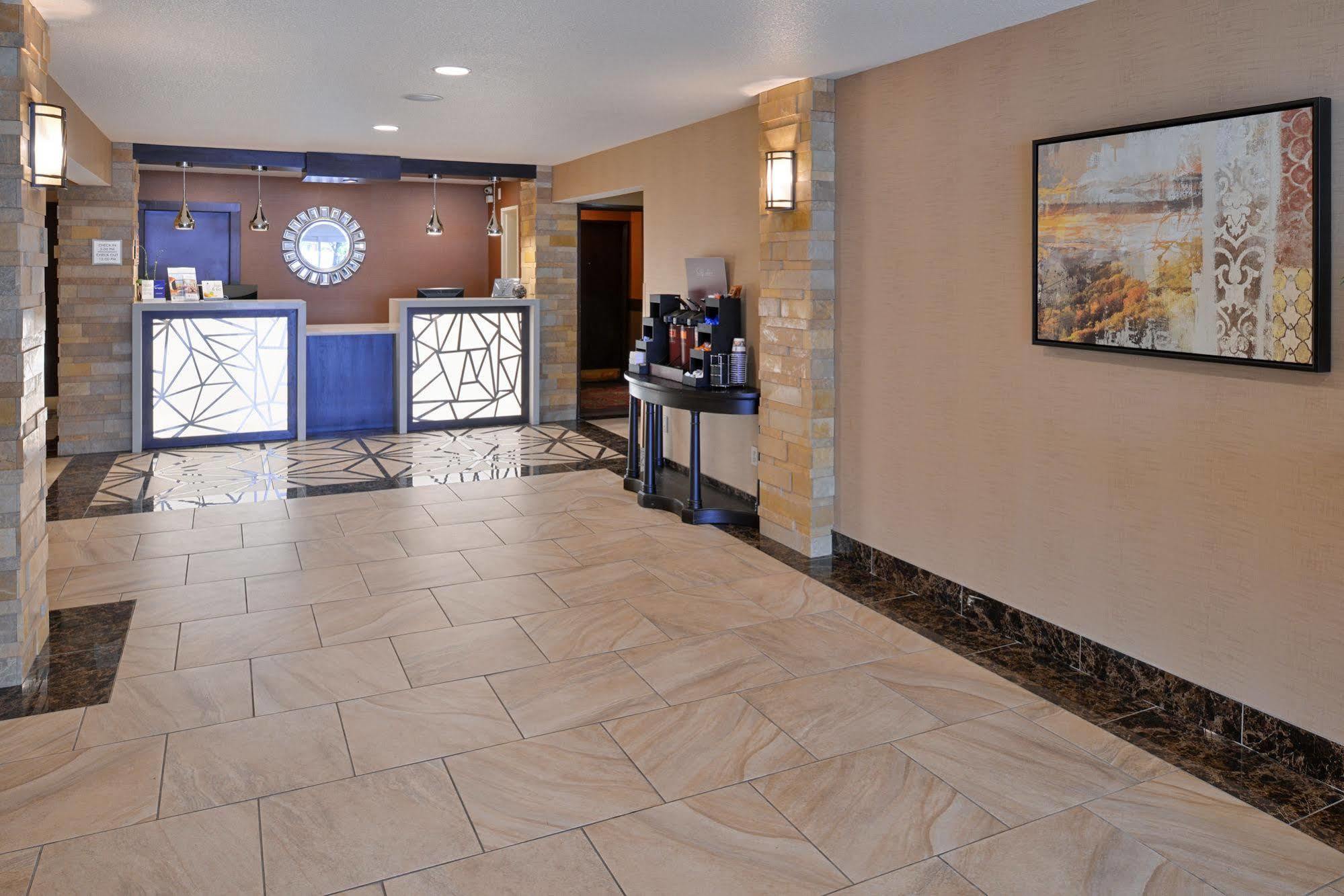Best Western Woodland Inn Kültér fotó