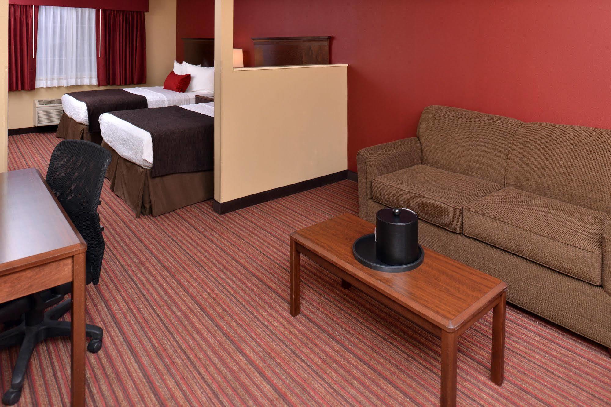 Best Western Woodland Inn Kültér fotó